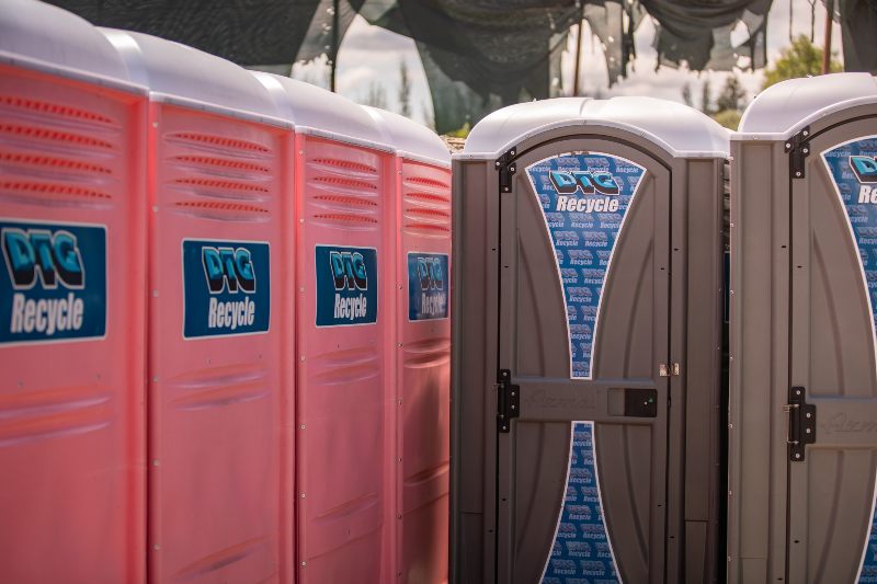 portable toilets in Everett, WA